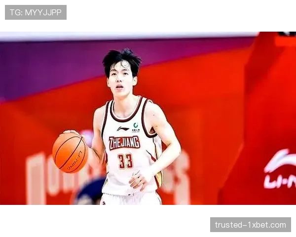 吴前压哨三分偏筐而出 浙江队进攻割裂问题亟待解决