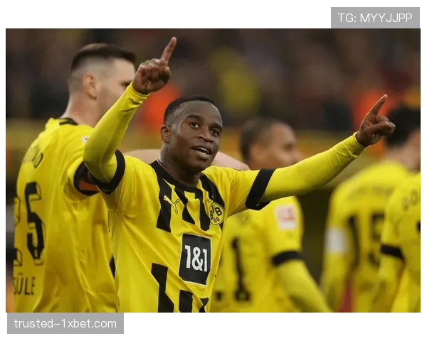 赖尔森单场助攻大四喜主导多特蒙德4球大胜